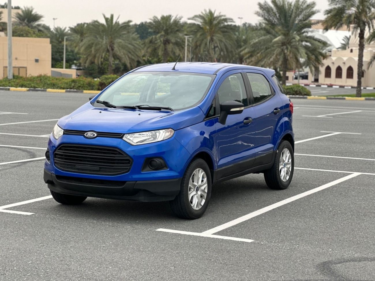Ford EcoSport MODEL 2016 GCC CAR PERFECT CONDITION INSIDE AND OUTSIDE