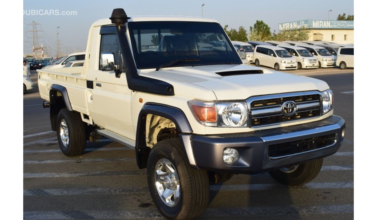 Toyota Land Cruiser Pick Up SINGLE CABIN