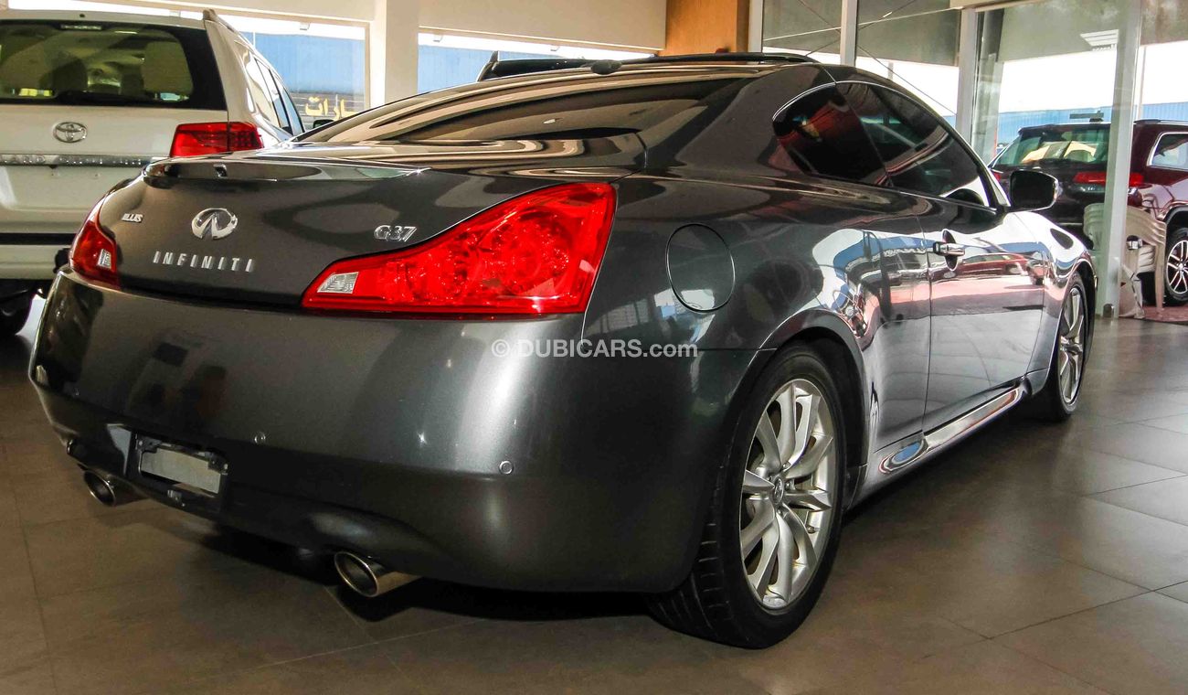 Infiniti G37