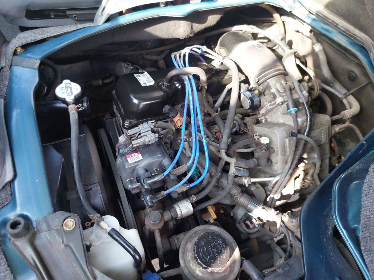 Toyota Hiace TOYOTA HIACE VAN RHD 2003 MODEL 2.0 L PETROL MANUAL(PM12008)