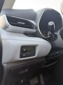 Toyota Highlander 2020 Toyota Highlander XLE Full Option 3.5L V6  - SunRoof - Full Radar System - 7 Seater -Push Start