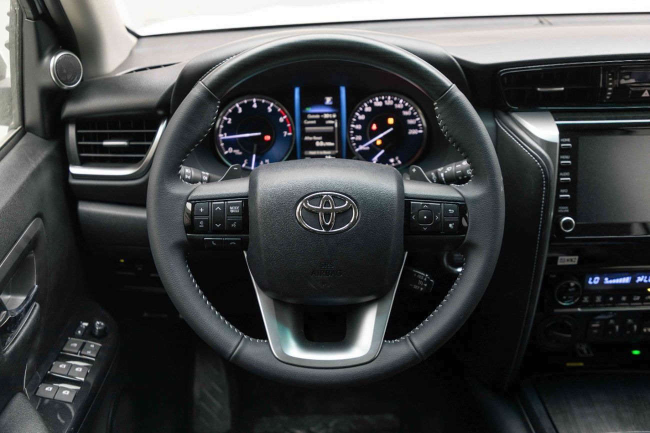 Toyota Fortuner 4.0L - Platinum White Pearl Inside Black | Export Only