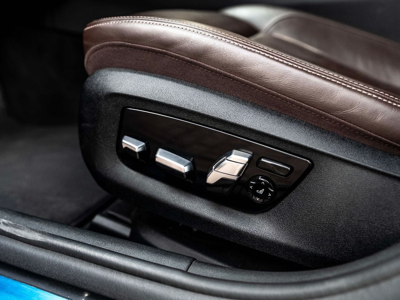 بي أم دبليو 530i M Sport 2.0L