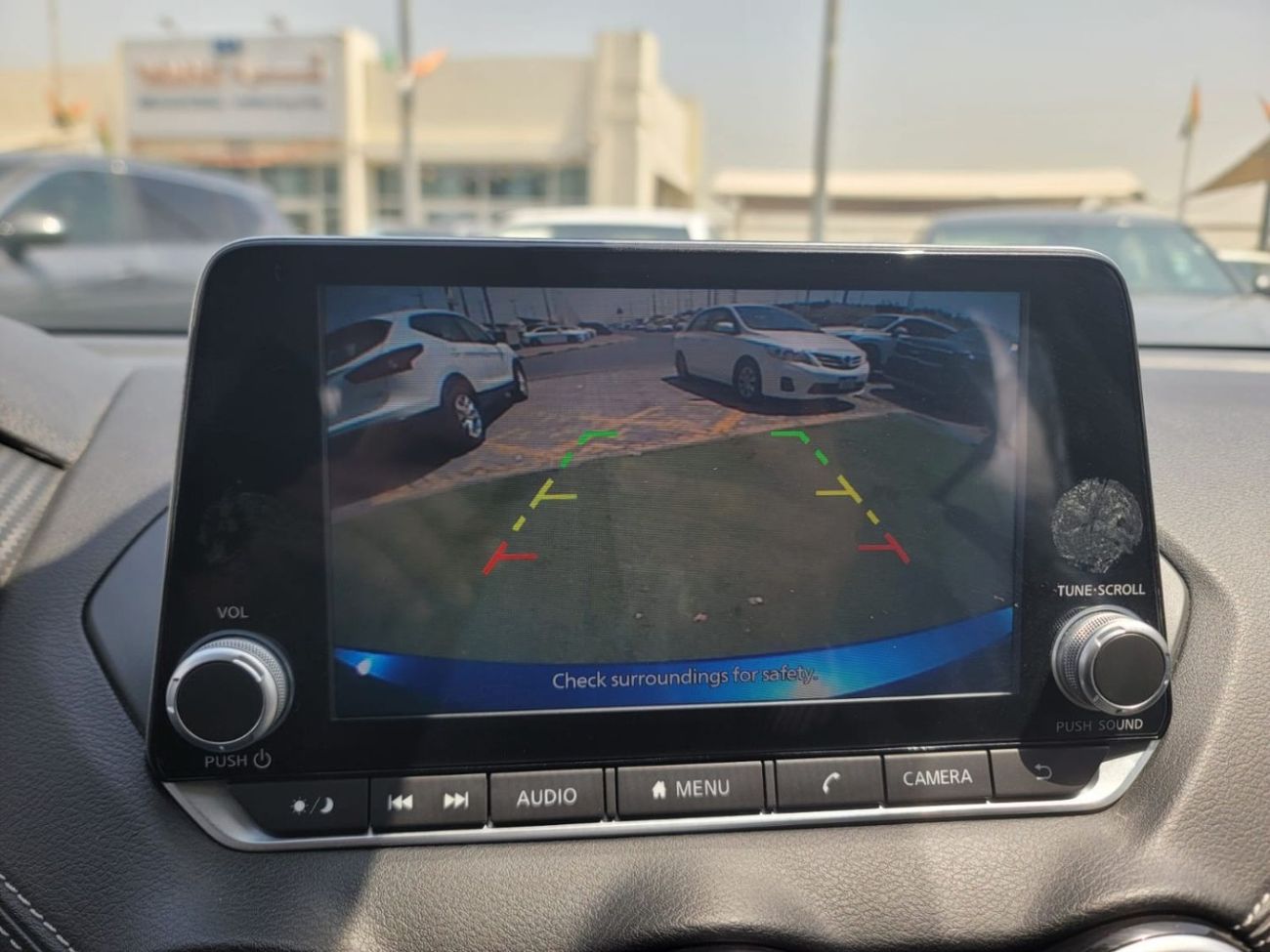 نيسان سنترا SV 1.8L