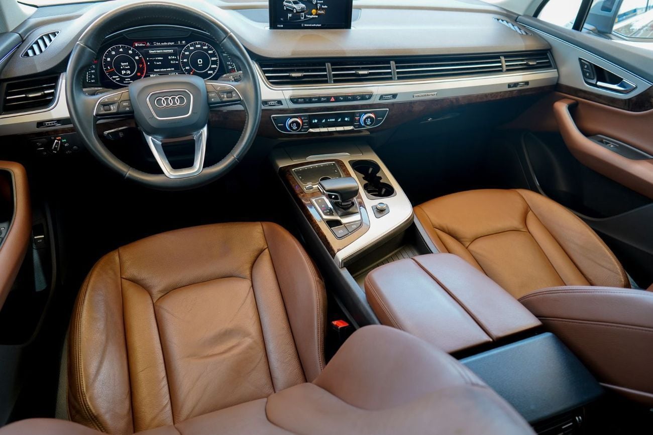 Audi Q7 45 TFSI quattro 3.0L