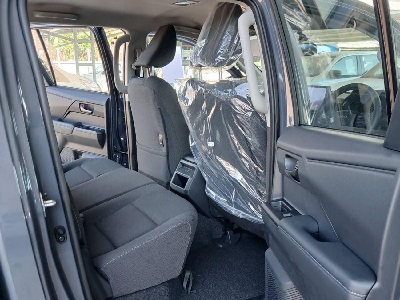 تويوتا هيلوكس 2026 TOYOTA HILUX DCAB TRAVO 4TREX 2.8L DIESEL BRAND NEW 0KM