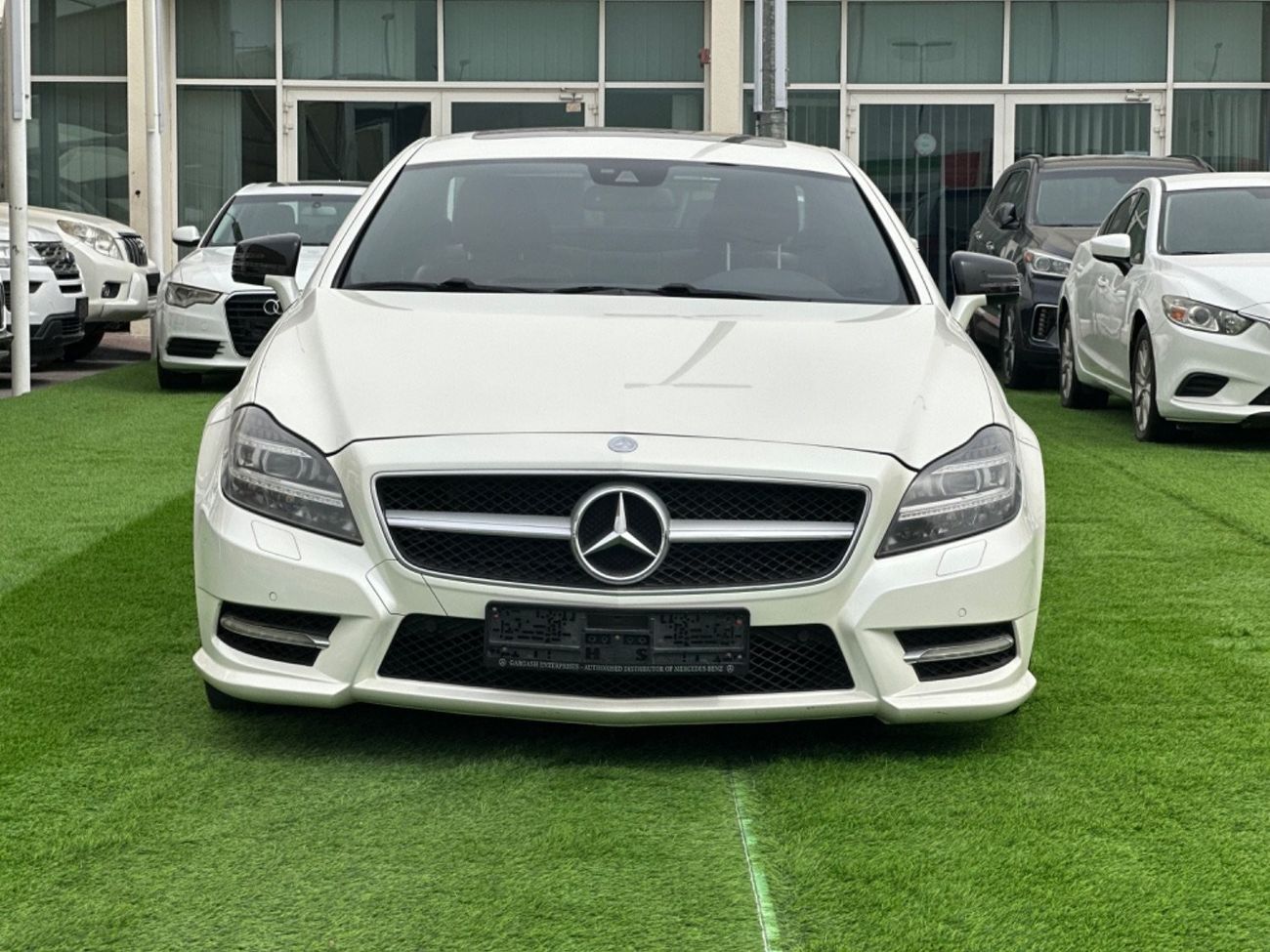 Mercedes-Benz CLS 500 MODEL 2014 GCC CAR PERFECT CONDITION INSIDE AND OUTSIDE