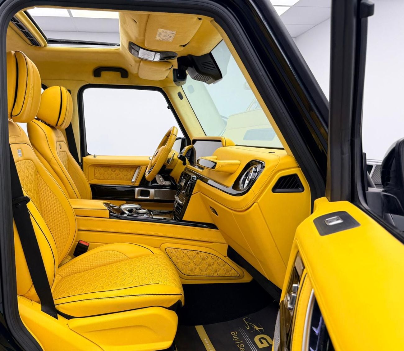 Mercedes-Benz G 63 AMG 2022 Mercedes Benz G63 AMG Brabus 900 Kit, 2027 MB Warranty, Full MB Service History, GCC