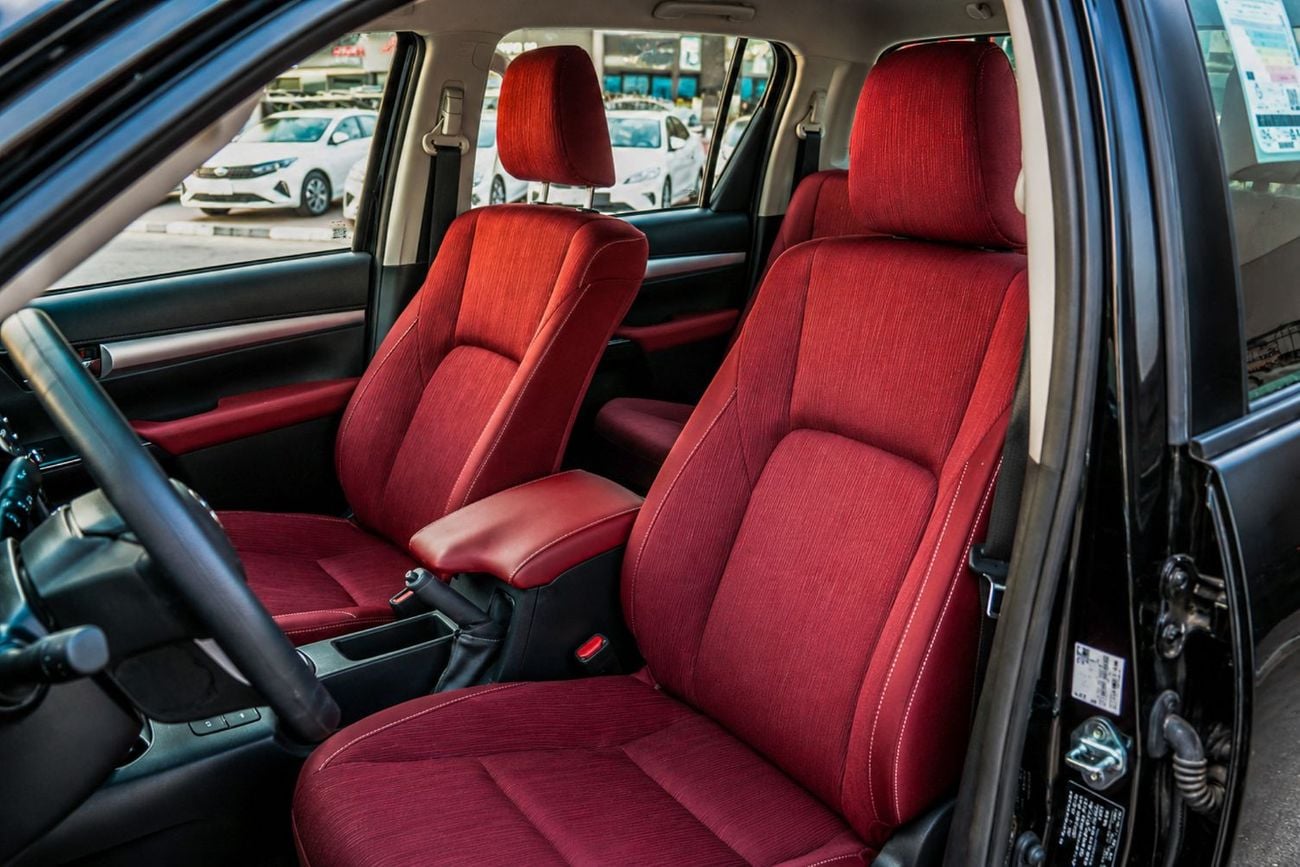 Toyota Hilux SR5