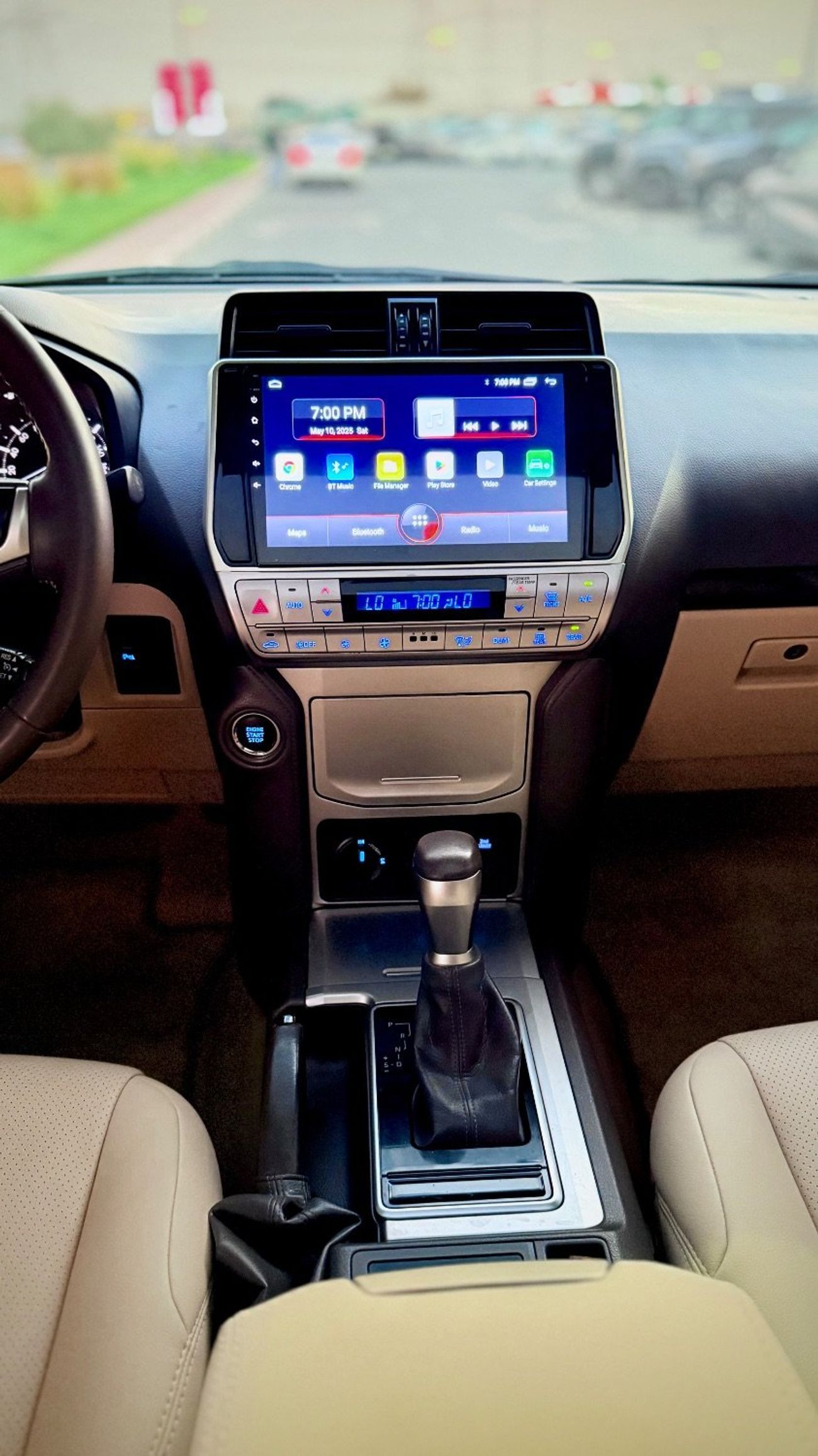 تويوتا برادو 2019 VXR V6 4.0L GCC Specification In Excellent Condition