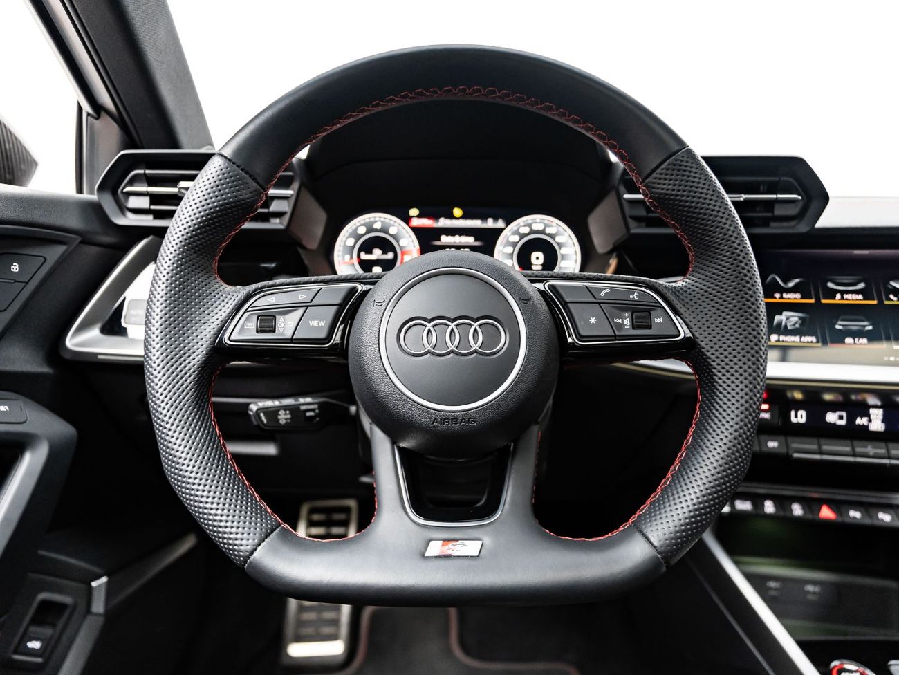 أودي S3 TFSI quattro 2.0L Sedan