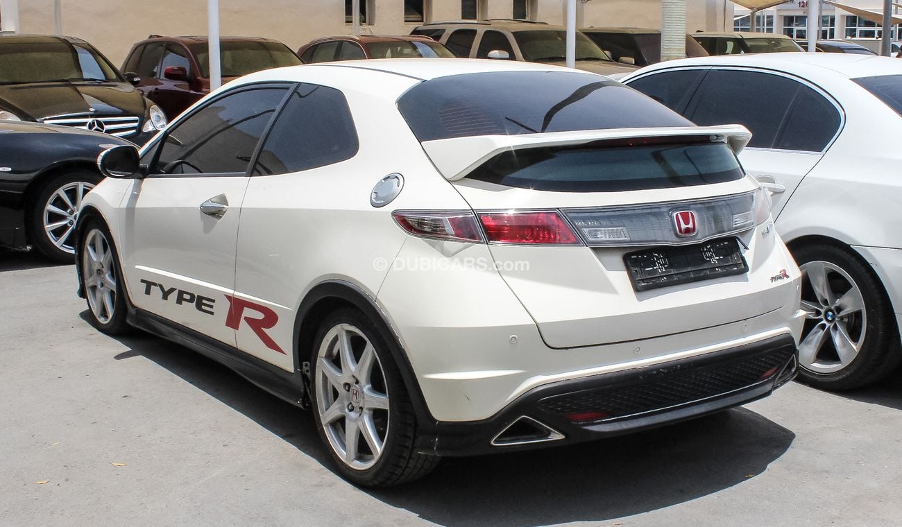 Honda Civic 2010 model Gulf specs Manuel gear 2 remote keys