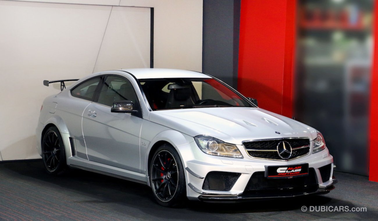 مرسيدس بنز C 63 كوبيه AMG Black Series