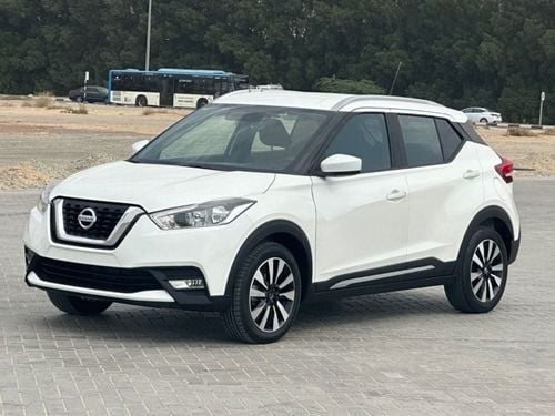 نيسان كيكس SV 1.6L MODEL 2018 GCC CAR PERFECT CONDITION INSIDE AND OUTSIDE FULL OPTION