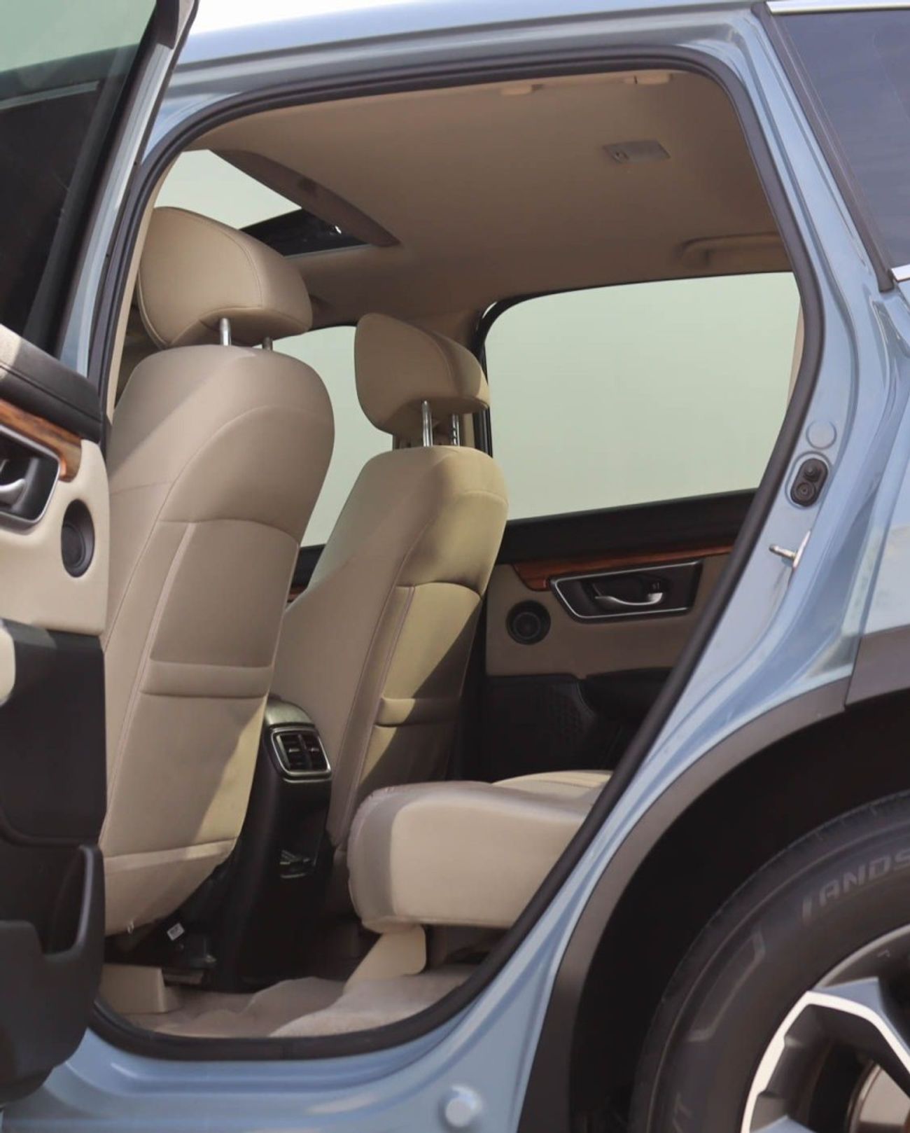 هوندا سي آر في EX 2.4L (184 HP) AWD Honda CR-V 2020 GCC accident-free in excellent condition 1602 P.M