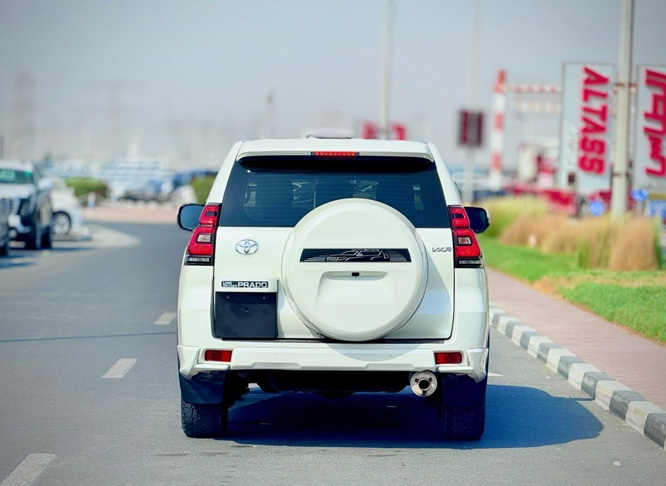 Toyota Prado 2020 VXR 4.0L 4WD FULL OPTION Very Clean And Perfect Condition
