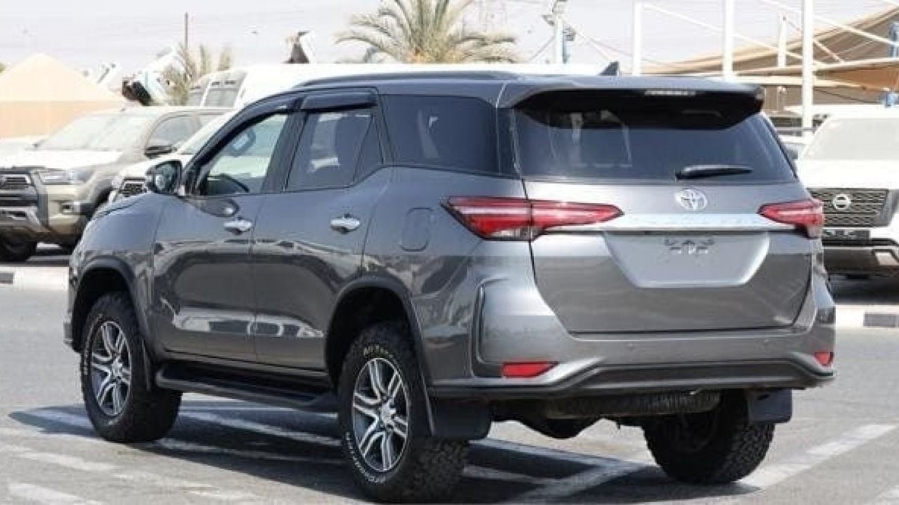 Toyota Fortuner TOYOTA FORTUNER DIESEL TURBO 2015