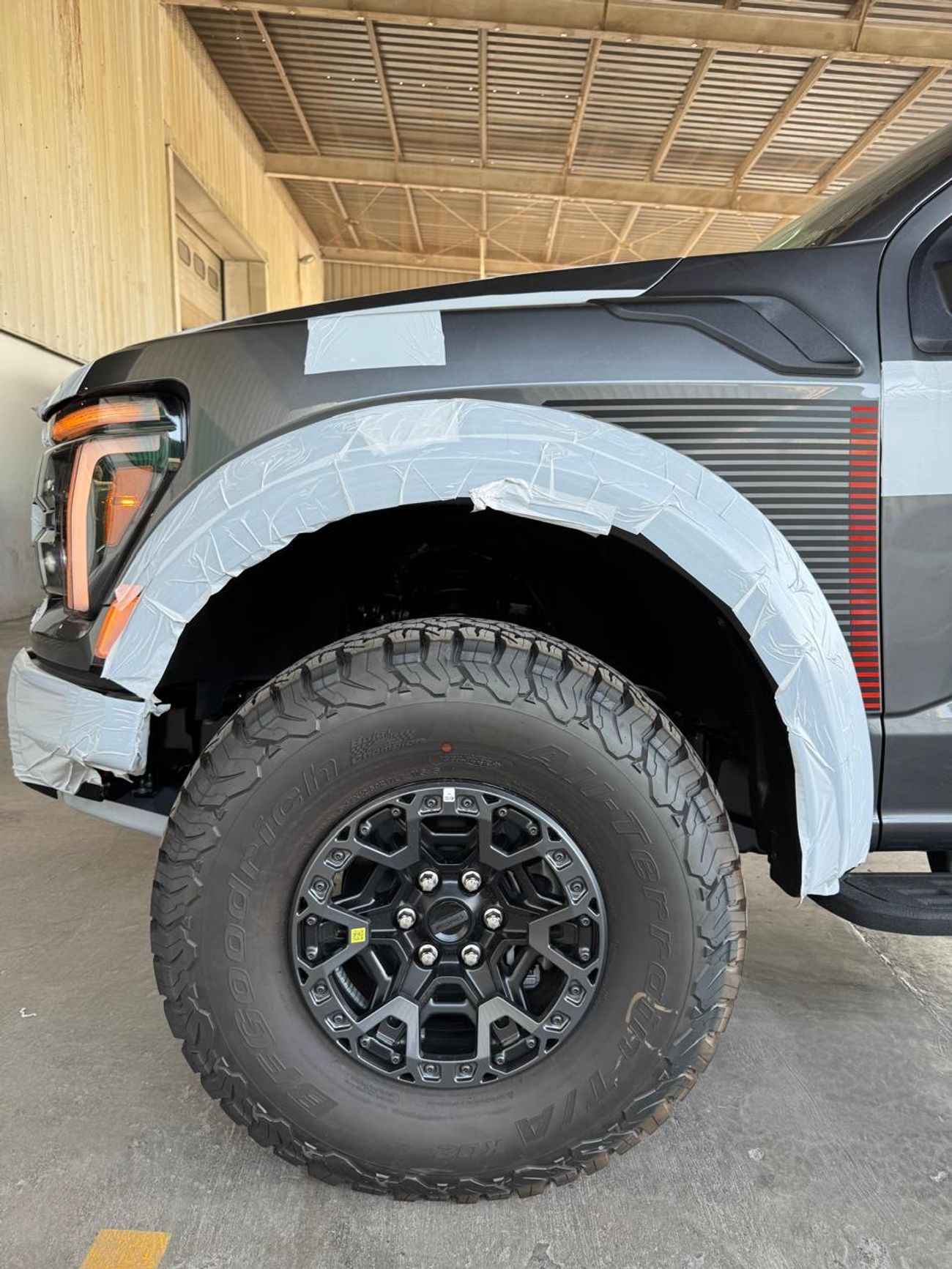 Ford F 150 Raptor-R 5.2 L Supercharged V8 (Export Price)