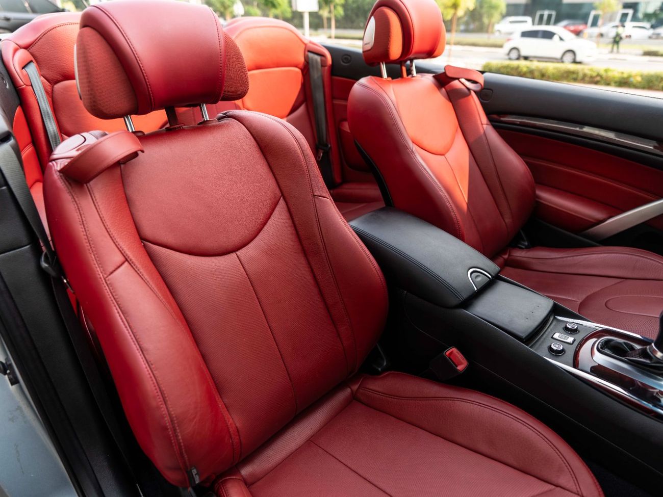 Infiniti Q60 CONVERTIBLE