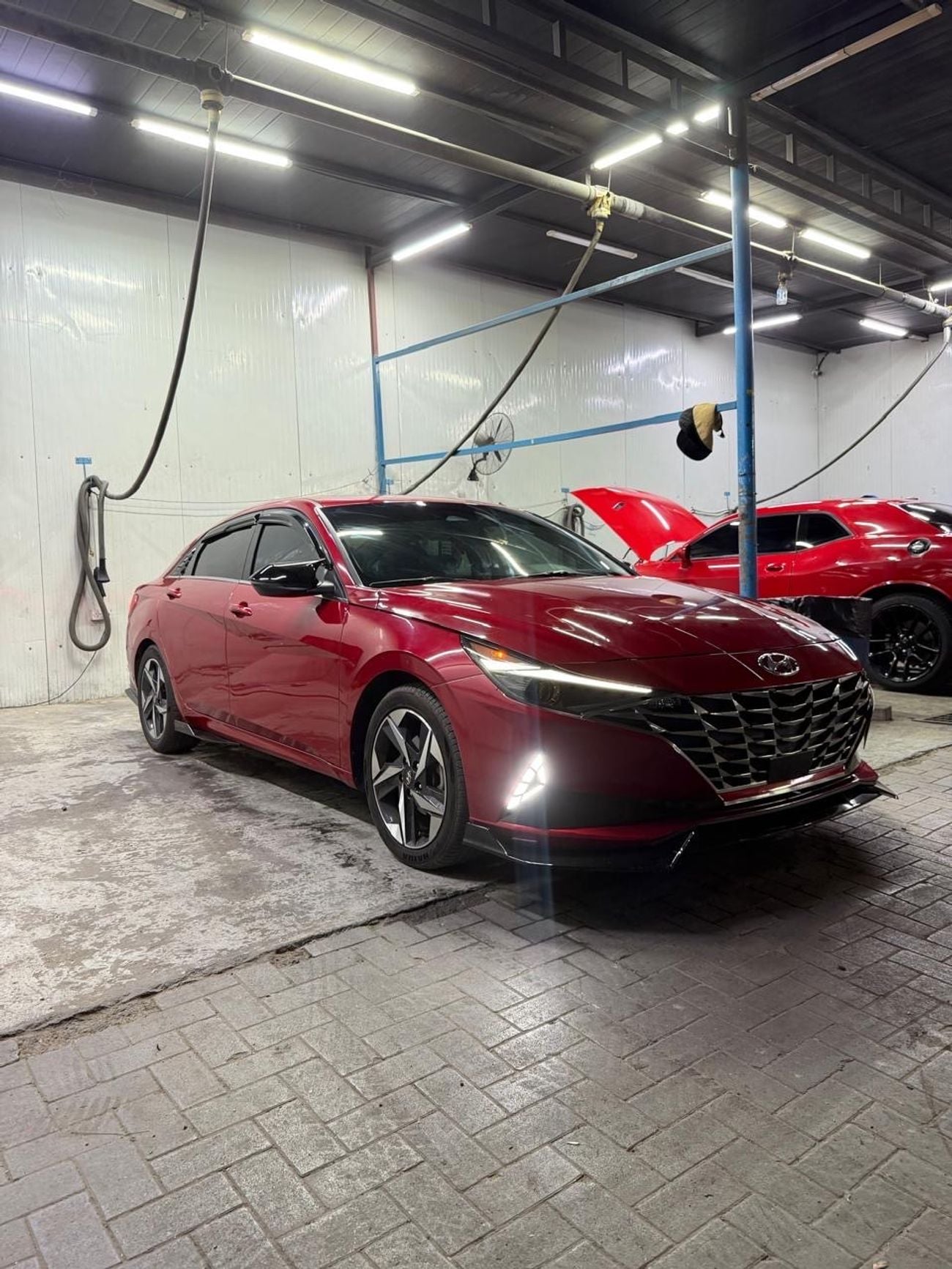 Hyundai Elantra PREMIUM
