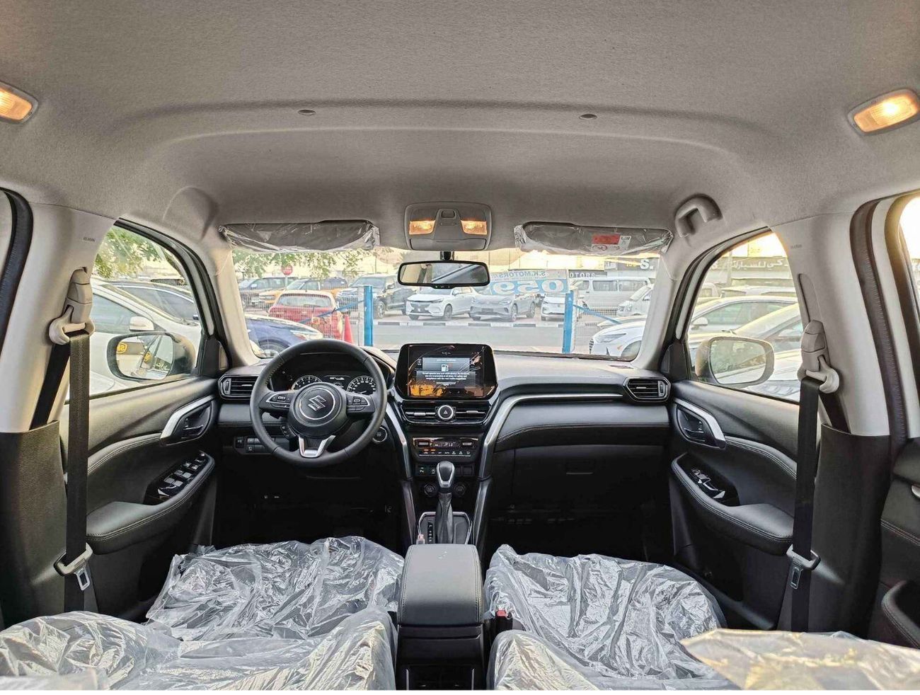 Suzuki Grand Vitara GLX / HYBRID  / 1.5L V4 /  "9" DISPLAY / 360* CAMERA / AUTO A/C (CODE # GVHB4X2F)