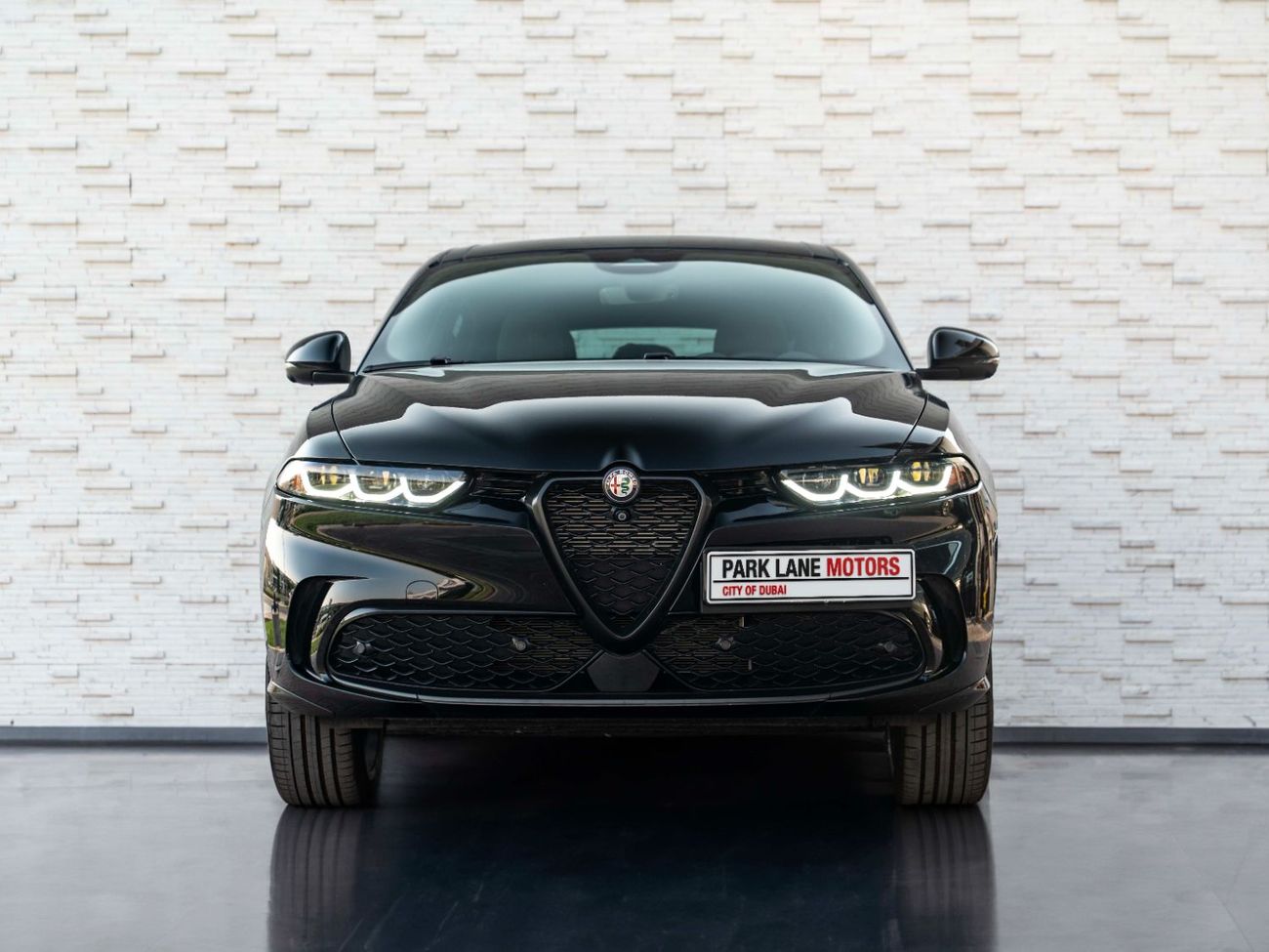 ألفا روميو تونالي Veloce