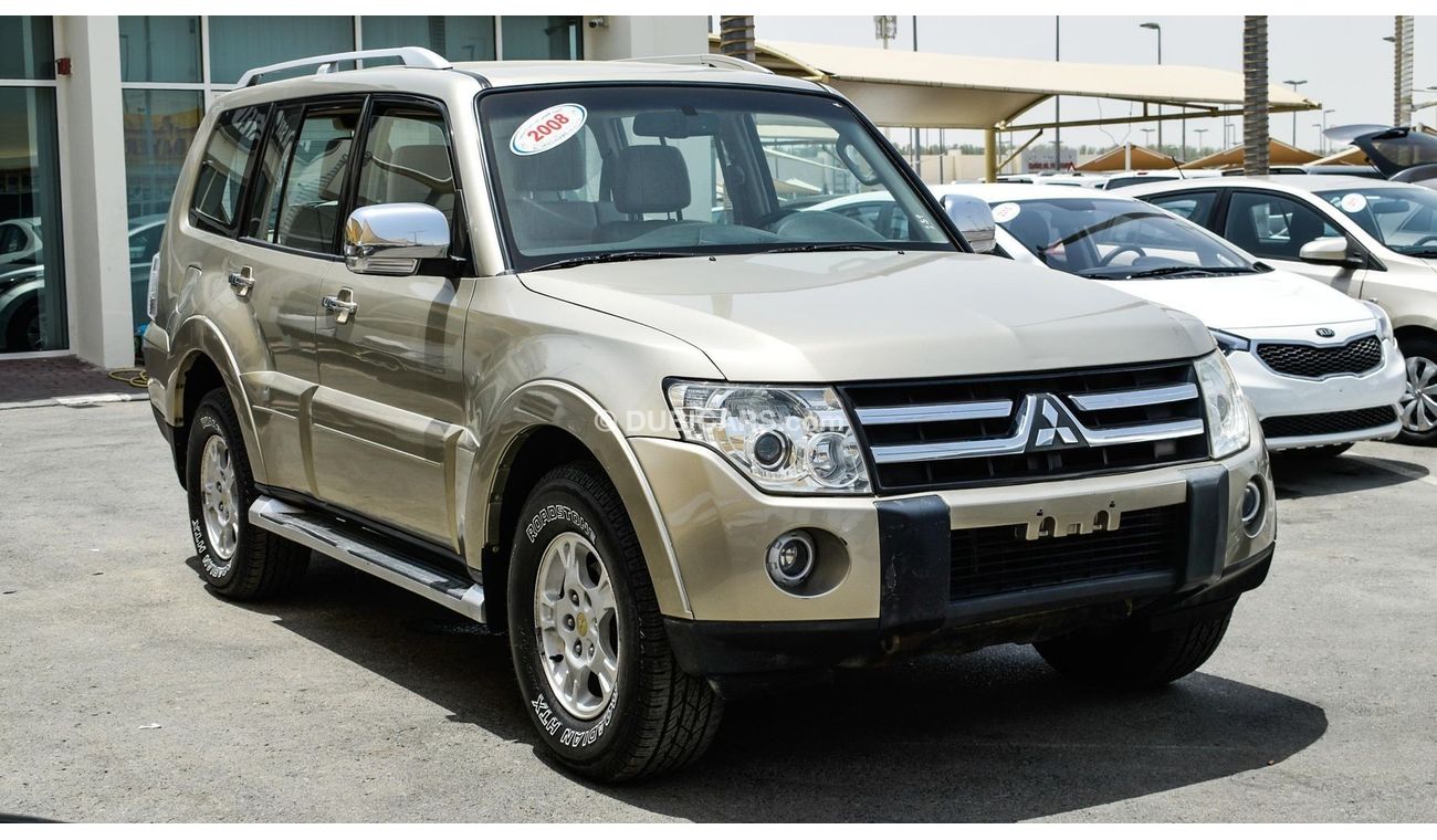 ميتسوبيشي باجيرو GLS V6