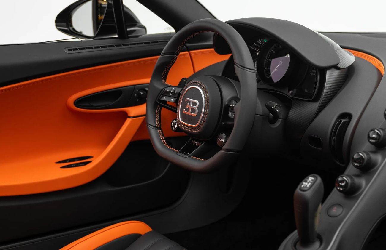 بوغاتي Mistral 8.0L W16 Quad-Turbocharged Engine