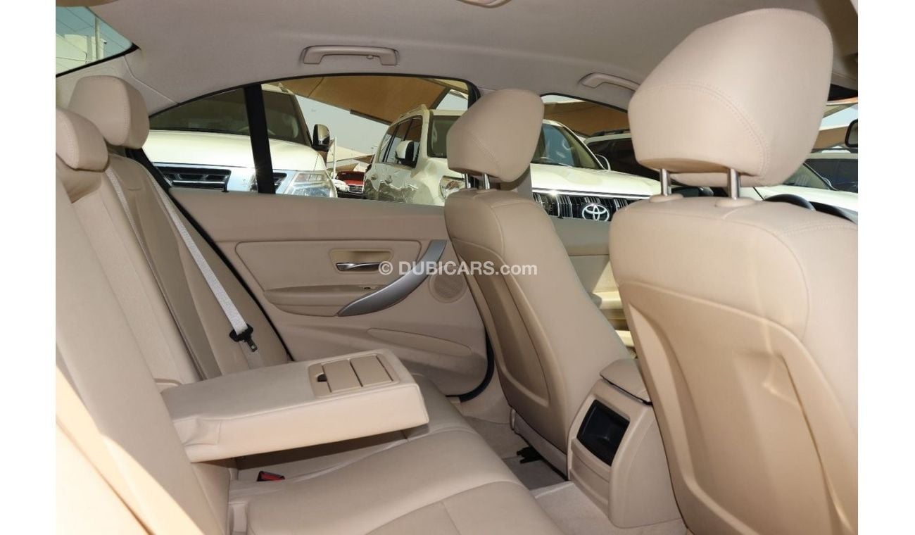 BMW 318i Executive BMW 318i 1.5L Twin Turbo