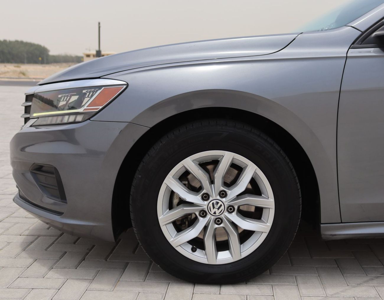 فولكس واجن باسات سياره VOLKSWAGEN PASSAT 2020 سياره خليجى بحاله ممتازه - محرك سعته 2500 - سعر 36000 درهم ممشى 118000