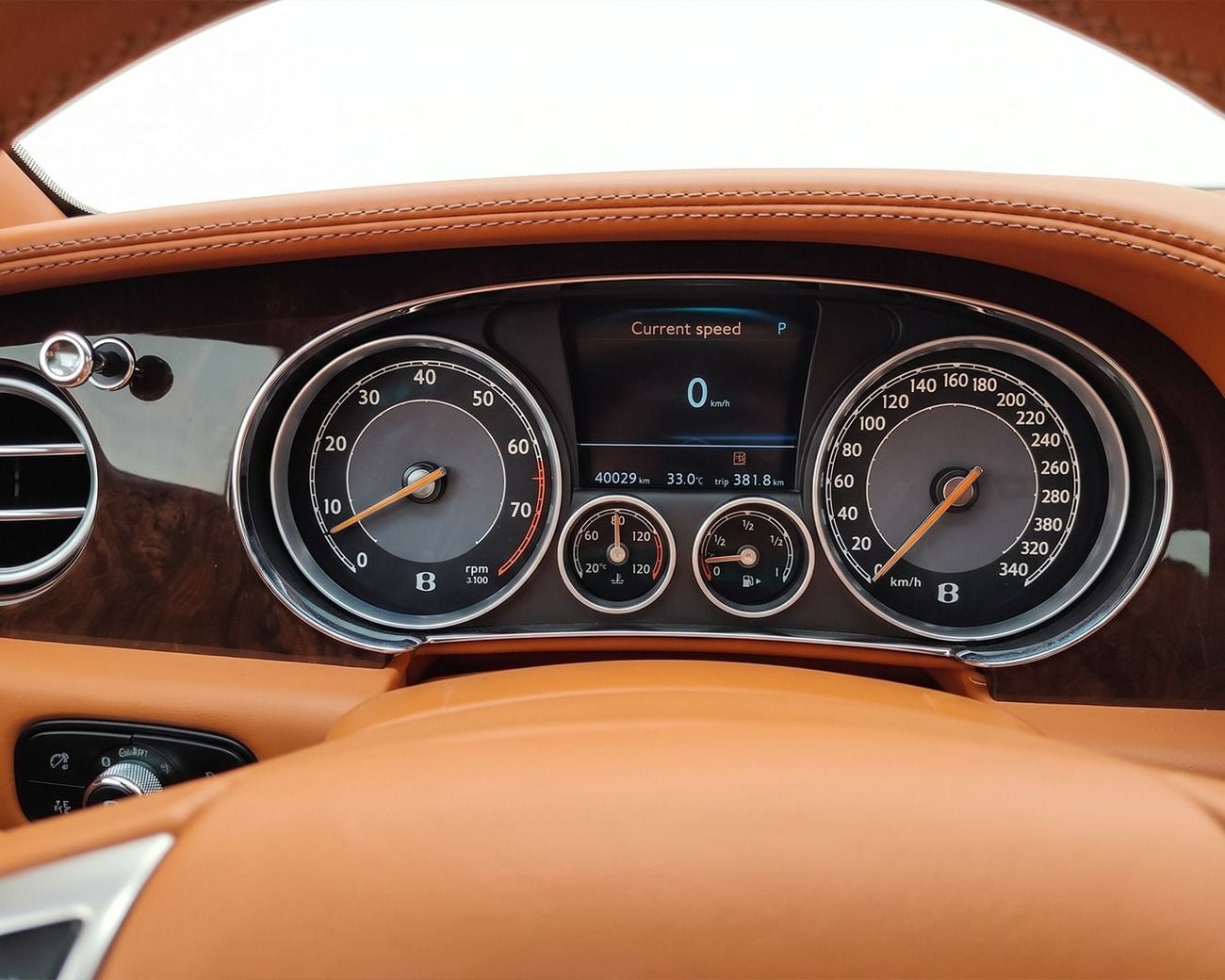 بنتلي فلاينج سبور W12 2014 l GCC Specs l Original Paint