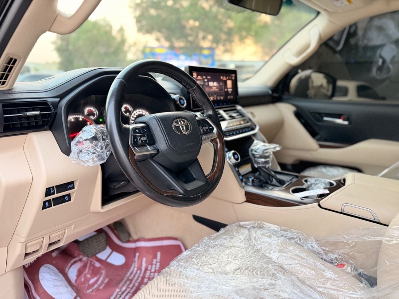 تويوتا لاند كروزر VXR GXR