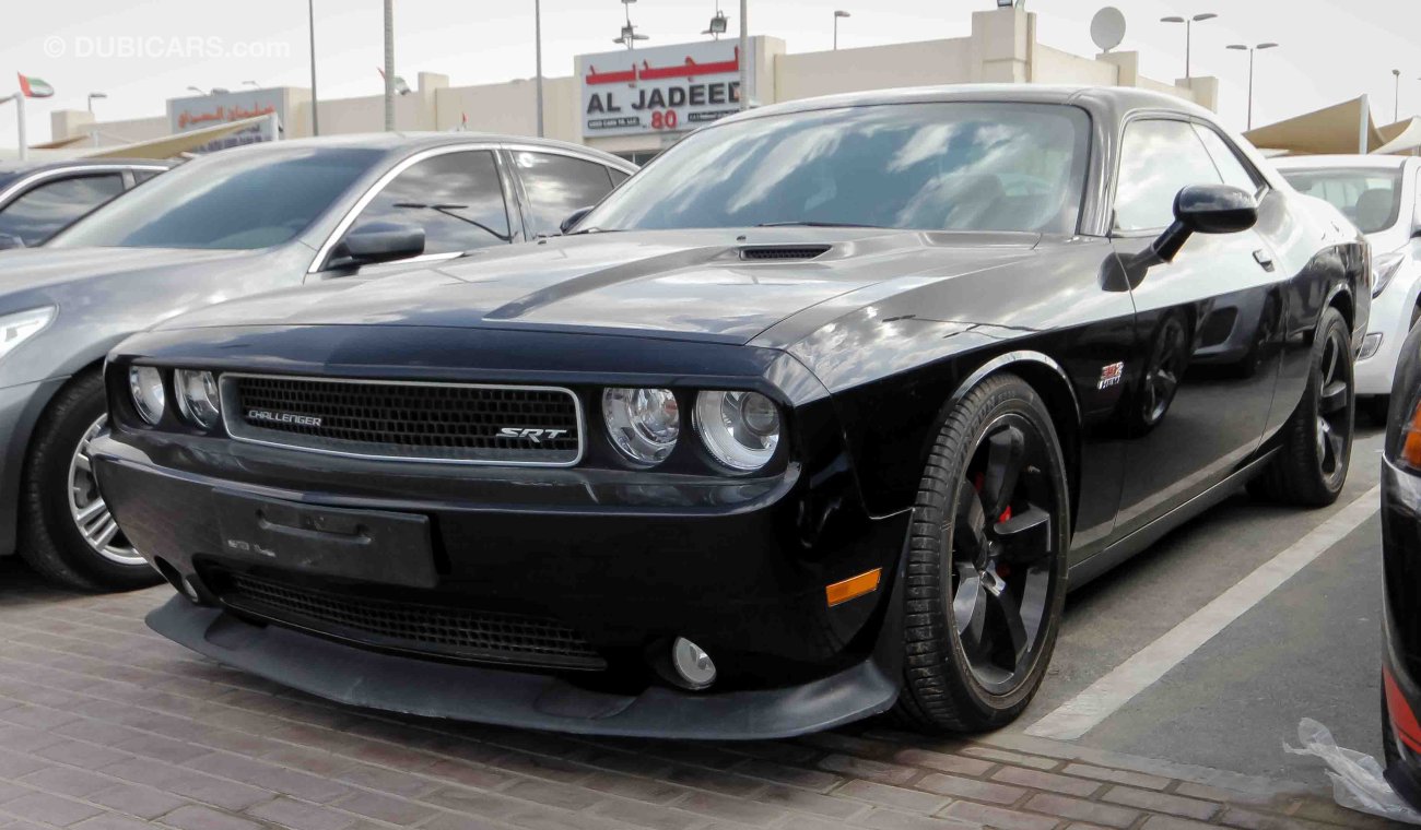 Dodge Challenger SRT8  392 Hemi