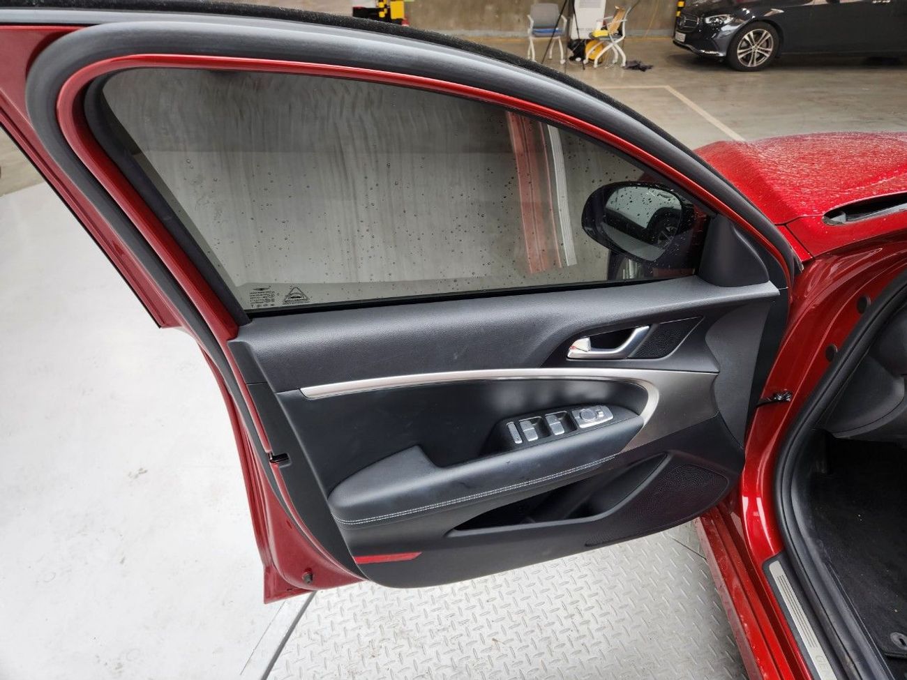 Genesis G70 Platinum 2.0L RWD