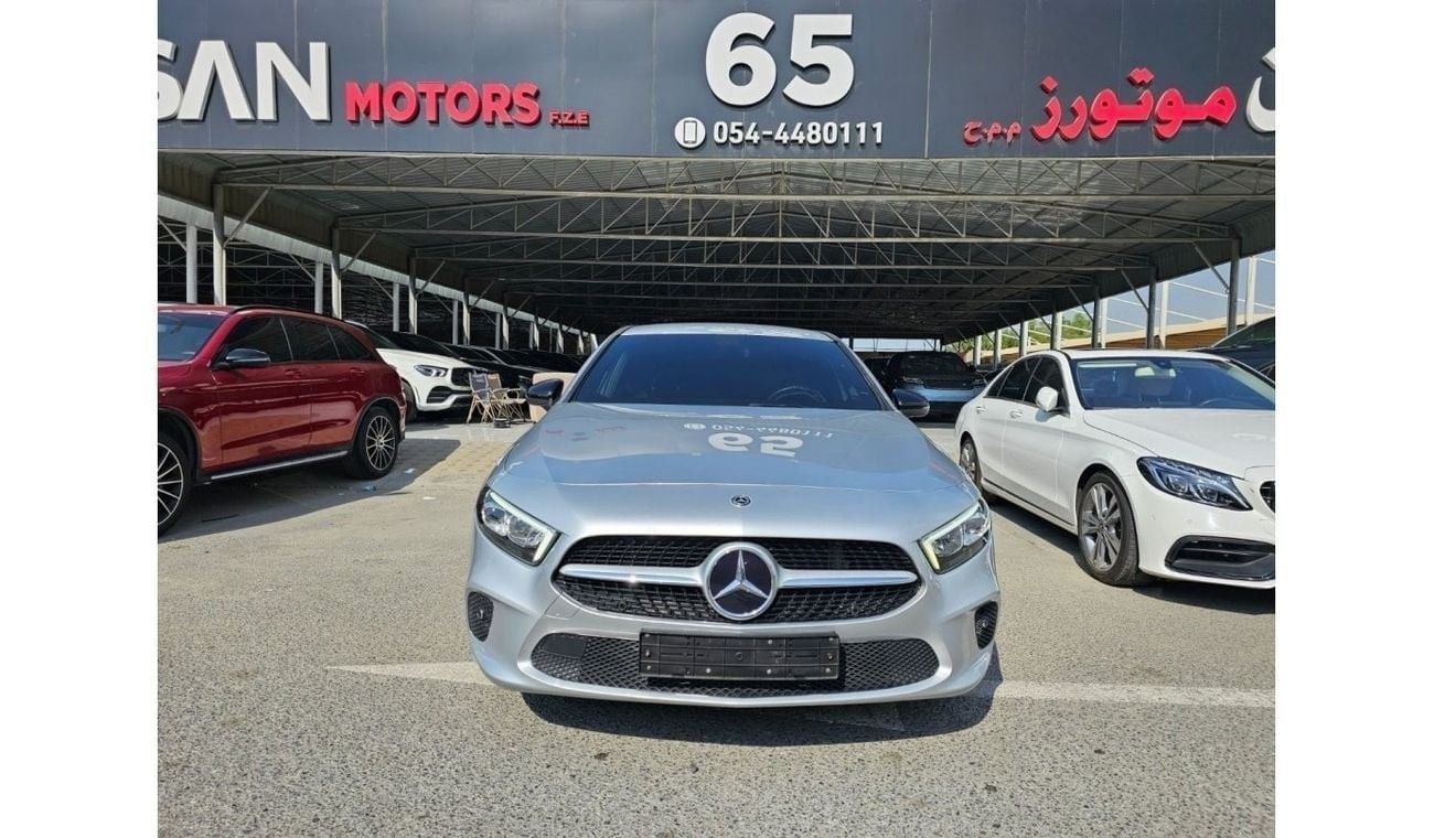 مرسيدس بنز A 220 Mercedes A220