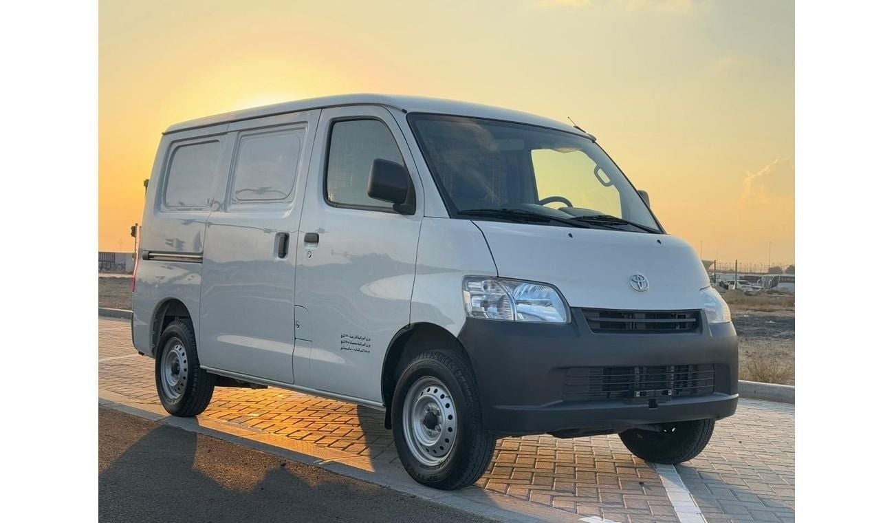 Toyota Lite Ace Toyota Lite Ace 2023(1.5L) manual gear, Van petrol,included vat