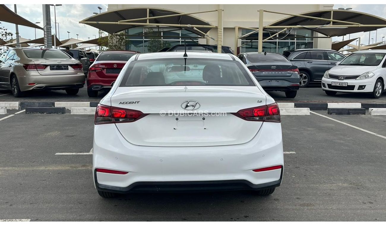 Hyundai Accent GCC خليجي