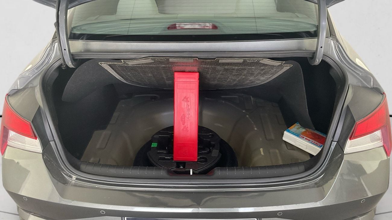 Hyundai Elantra Smart 1.6L Smart | Guaranteed Warranty | 0 Down Payment