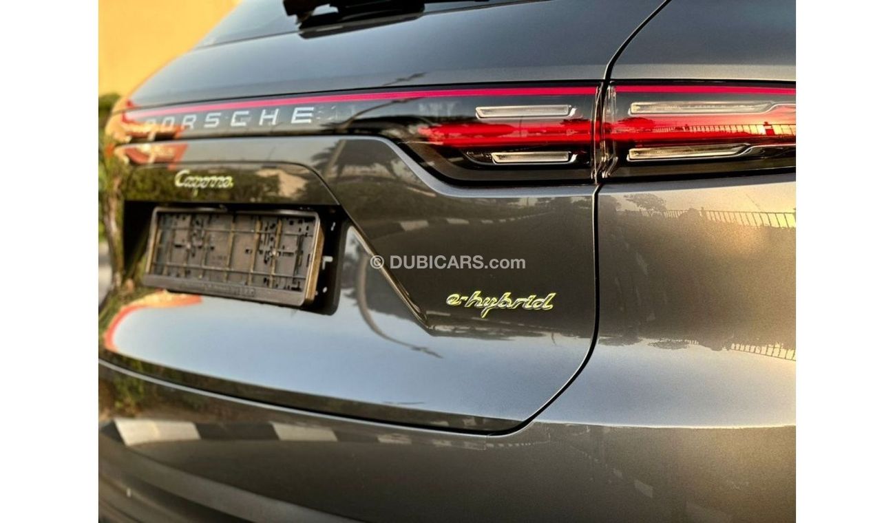 Porsche Cayenne PORSCHE Cayenne e-hybrid MODEL 2019 GCC