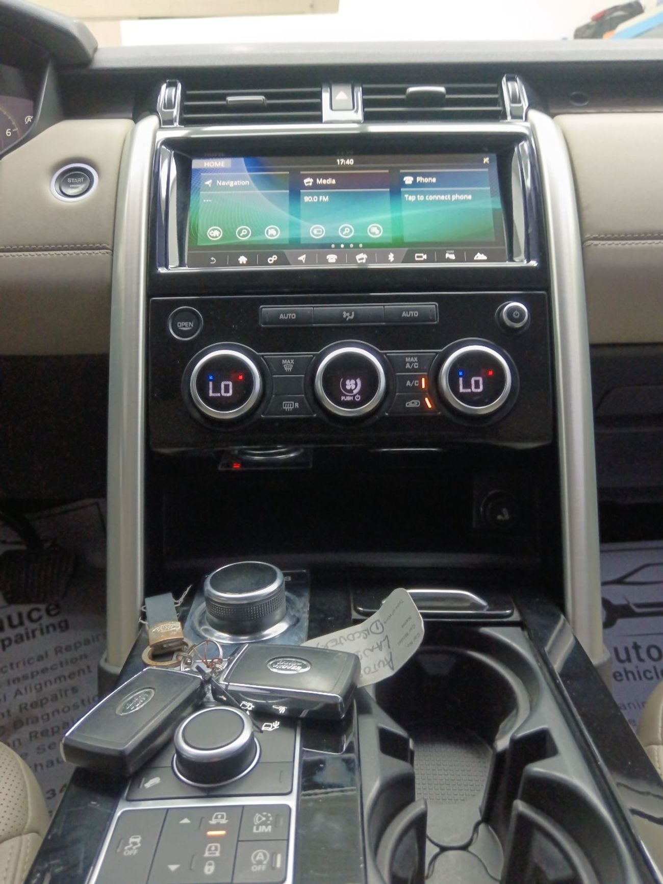 Land Rover Discovery HSE LUXURY