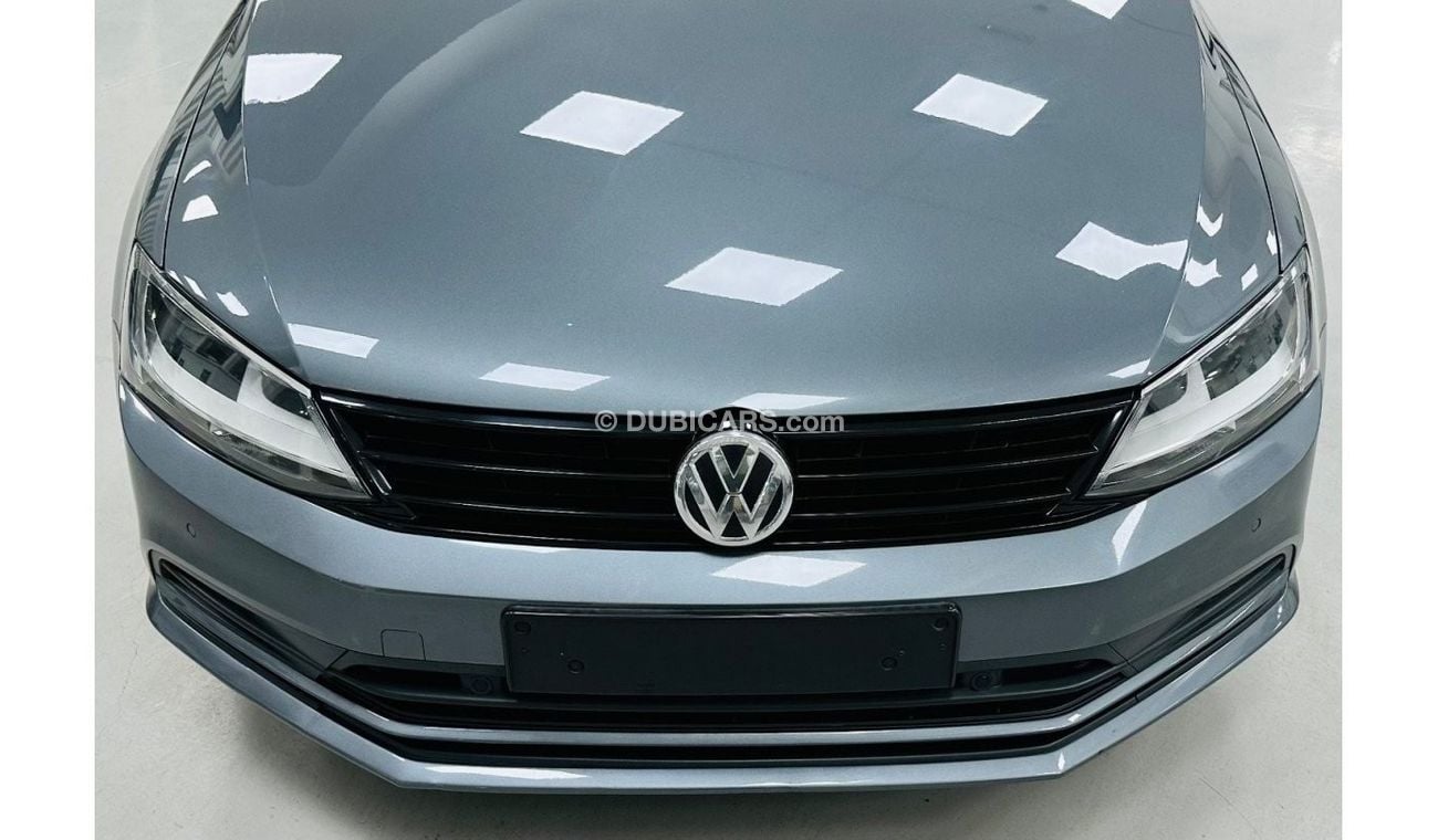 Volkswagen Jetta Trendline S GCC .. Perfect Condition .. 1,6 L ..