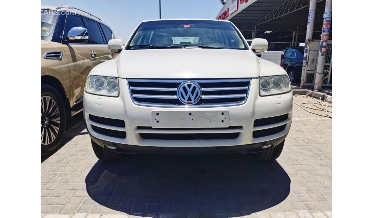 Volkswagen Touareg GCC 2005 model full option in excellent condition