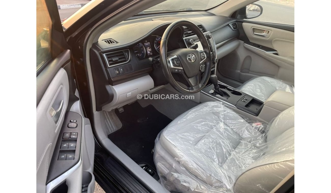 Toyota Camry *Offer*2015 Toyota Camry 2.5L V4- XLE FULL Option