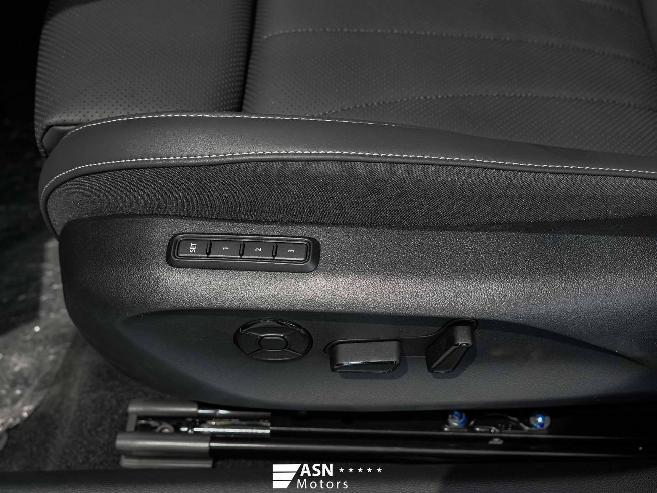 Volkswagen Passat Pro 2025 1.5 Turbo (Export Price)