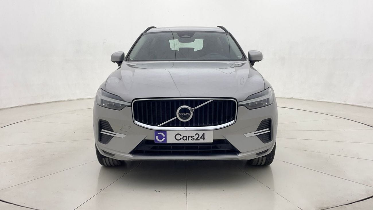 فولفو XC 60 2L 2023 | 0 DP | 1561/Month | 30 Day Return | Service History