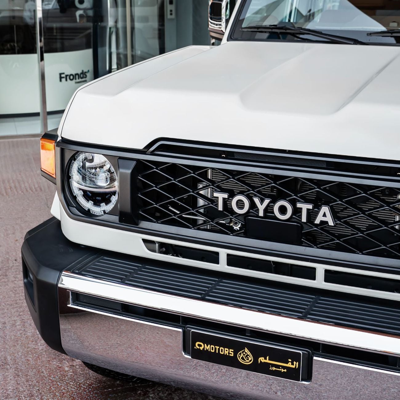 تويوتا لاند كروزر 70 LC 78 40TH ANNIVERSARY 4.0L AT LC76 LX