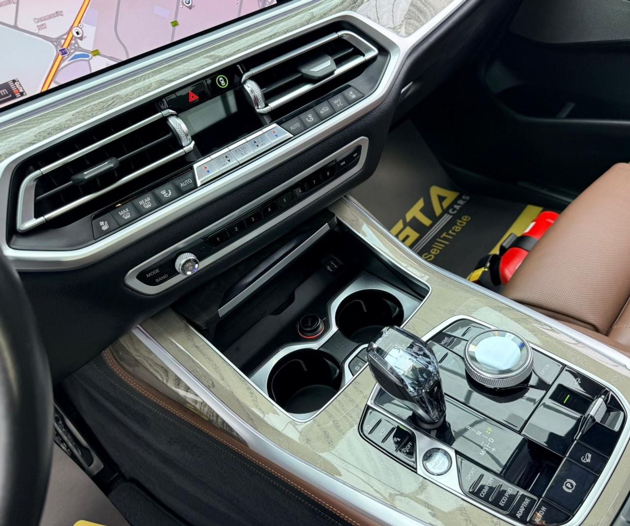 بي أم دبليو X7 2020 BMW X7 xDrive40i M-Sport, Warranty, Full BMW Service History, 7 Seater, Fully Loaded, GCC