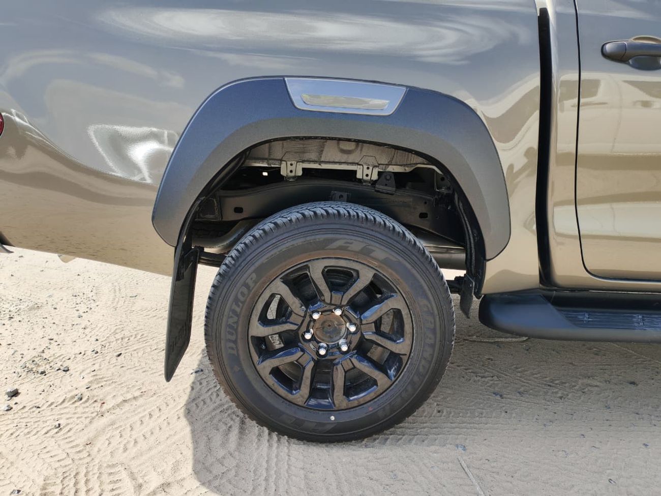 تويوتا هيلوكس 2025 Toyota Hilux Adventure Double Cab Pickup 2.8L 4-Cyl Turbo Diesel A/T 4x4 Africa Only