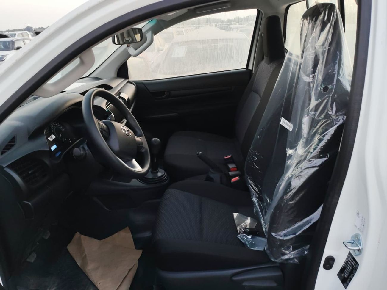 تويوتا هيلوكس 2026 Toyota Hilux DLX Single Cabin 3-Seater 2.4L 4-Cyl Diesel M/T 4x4 Only For Export