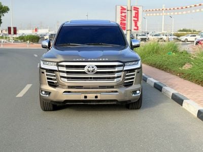 Toyota Land Cruiser GXR+ 4.0L Toyota landcuriser Years GXR 2017 upgrade 2025 full loaded V6 4.0L
